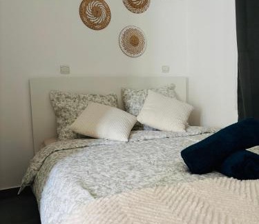 Bussy-Saint-Georges Appartement | 2 rooms ideal for 4 people - Disneyland & Paris