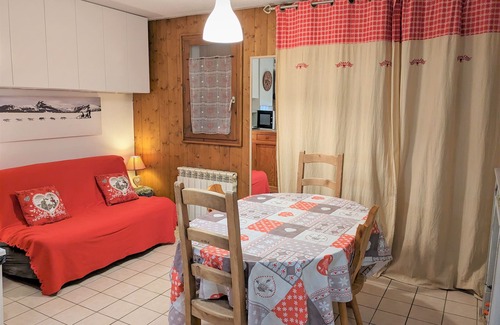 Praz-sur-Arly Appartement | 2 pièces RDJ 4 personnes 250M pistes et ESF