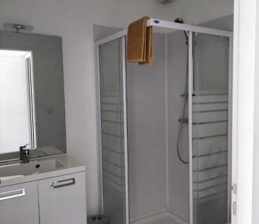 La Guyonniere Appartement | 2 SDB - 2 Chambres - 1 lit d'appoint enfants