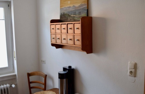 Neustadt an der Weinstrasse Appartement | Appartement de 2 étages avec une vue fantastique pour les couples, les petits groupes et les musiciens