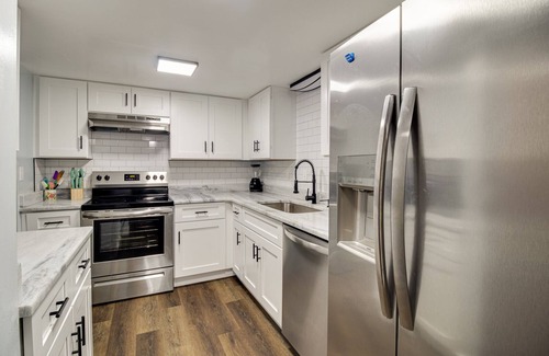 DeLand Maison | 2-Story 3/2.5 Townhome in the heart of Downtown Deland