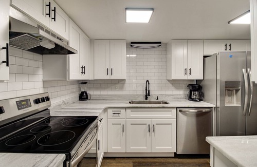 DeLand Maison | 2-Story 3/2.5 Townhome in the heart of Downtown Deland
