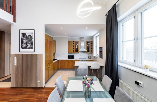 Kesklinn Appartement | 2-story/3-bedroom Penthouse, sauna, free parking