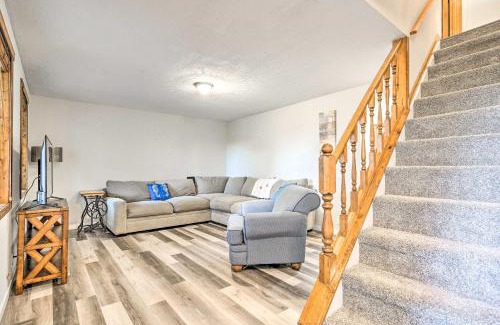 Howard Maison | 2-Story Apple Valley Home with Yard and Deck!