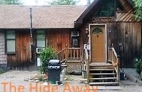 Lake Erie Beach Cottage | 1 * Angola Rental "The HideAway" Disponibilité toute l'année. Buffalo Bills Weekends !!