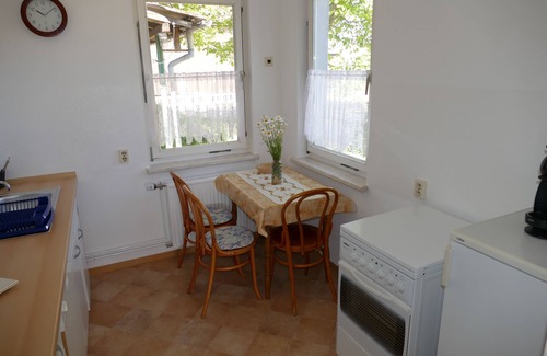 Falkenberg Copropriété | 2 appartements dans le pays, bon emplacement en ville et liaisons de transports locaux