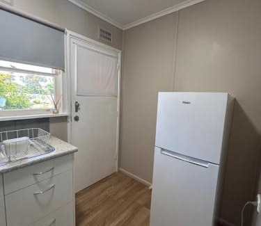 Canowindra Appartement | #2 Waddell Studio Apartment