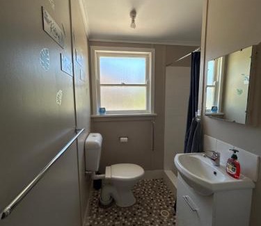 Canowindra Appartement | #2 Waddell Studio Apartment