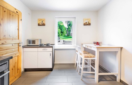 Kroepelin Appartement | 2- Zimmer- Ferienhaushälfte Lucky 1 - Familien Ferienhof Lucky bei Kühlungsborn OFC 08