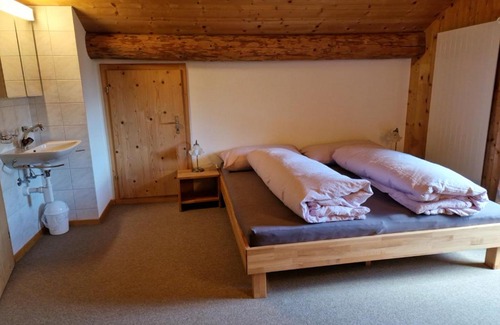 Frauenkirch Appartement | 2 Zimmer Ferienwohnung Davos-Glaris