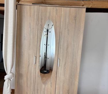 Crumstadt Appartement | 2 Zimmer Monteur- und Ferienwohnung mit kleinen Wintergarten
