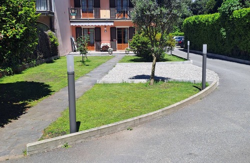 Cannobio Appartement | 2-zimmer-wohnung in Ruhiger und Sonniger Lage nur ca. 700 m vom Strand