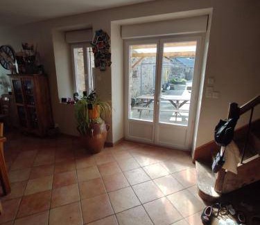 Balaze Lit Et Petit-Déjeuner | 20 m² Chambre d'hôtes ∙ 3 personnes