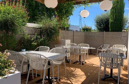 Saint-Jean-de-Vedas Hôtel | 20 m² Hôtel ∙ 127 personnes