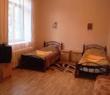 Kirovskiy Auberge | 20 m² Auberge de jeunesse ∙ 3 personnes