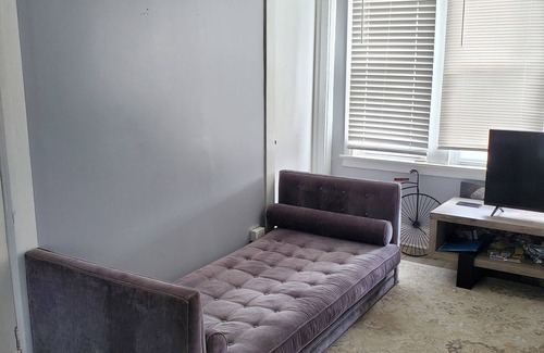 Chatham Appartement | 20 mins to downtown or Indiana