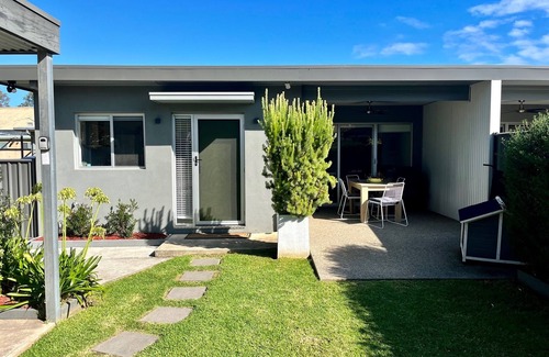 Myrtleford Villa | 20 on Rayner
