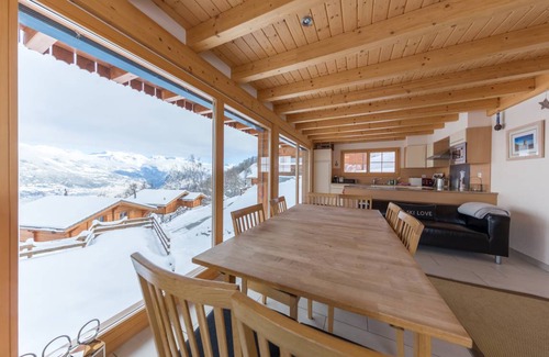 Saint-Pierre-de-Clages Chalet De Ski | 200 m² Chalet ∙ 4 chambres ∙ 10 personnes