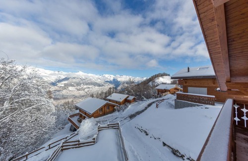 Saint-Pierre-de-Clages Chalet De Ski | 200 m² Chalet ∙ 4 chambres ∙ 10 personnes
