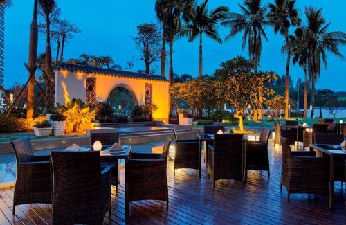 Zengcheng Hôtel | 200 m² Hôtel ∙ 3 chambres ∙ 127 personnes