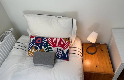 Quartier Midi-Lemonnier - Zuid-Lemonnierwijk Station Balnéaire | 200 m² Chambre privée ∙ 1 chambre ∙ 1 personne
