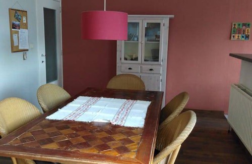 Berchem Station Balnéaire | 200 m² Chambre privée ∙ 1 chambre ∙ 1 personne