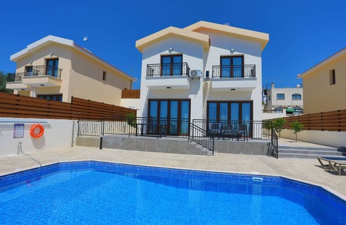 Meladeia Villa | 200 m² Villa ∙ 3 chambres ∙ 6 personnes