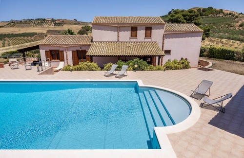 Mockarta Villa | 200 m² Villa ∙ 4 chambres ∙ 8 personnes