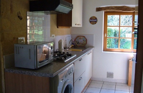 Saint-Germain-et-Mons Cottage | 200 ans chalet converti près de Bergerac
