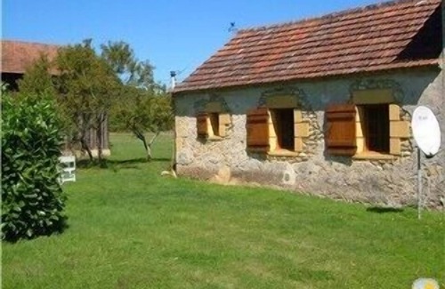 Saint-Germain-et-Mons Cottage | 200 ans chalet converti près de Bergerac