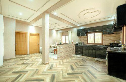 Aghouatim Villa | 2000 m² Villa ∙ 1 chambre ∙ 10 personnes