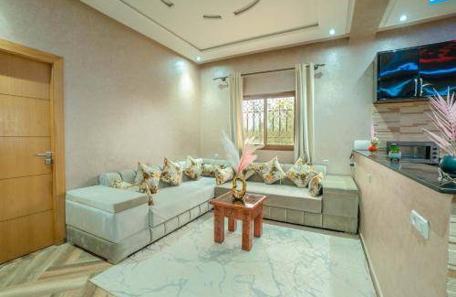 Aghouatim Villa | 2000 m² Villa ∙ 1 chambre ∙ 10 personnes