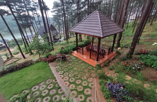 Da Lat Villa | 2000 m² Villa ∙ 6 chambres ∙ 18 personnes
