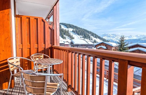 Les Saisies Appartement | 300m des commerces, piscine, sauna, hammam, terrasse, balcon, télévision, casier à ski, 50m²