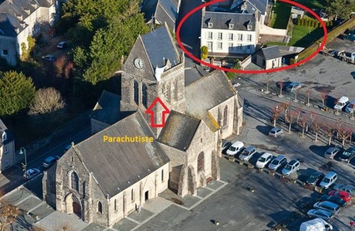 Sainte-Mere-Eglise Maison | 201 m² Gîte ∙ 5 chambres ∙ 12 personnes