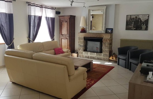 Sainte-Mere-Eglise Maison | 201 m² Gîte ∙ 5 chambres ∙ 12 personnes