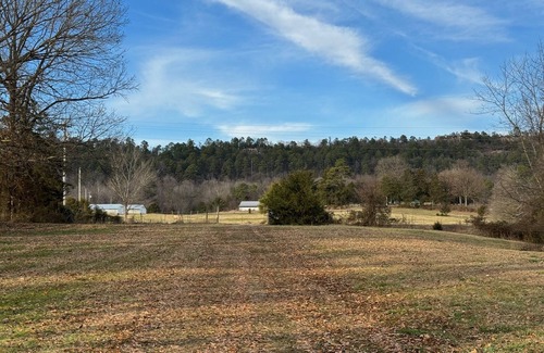 Centerville Location De VR | 2024 Total Eclipse RV site at the base of Petit Jean Mountain