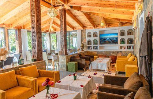 Oulad Yahia Lagraire Hôtel | 205 m² Hôtel ∙ 7 personnes