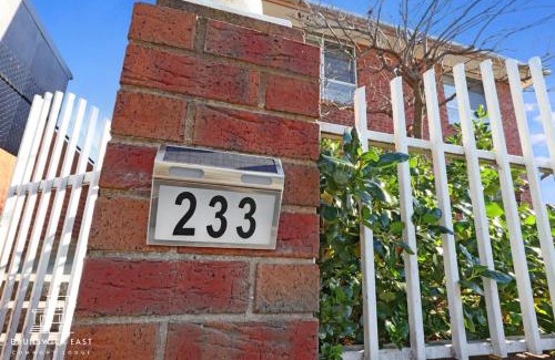 Brunswick East Hôtel | 208 Queen BR with Fast WiFi - Brunswick East
