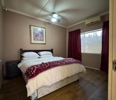 Scottburgh Maison | 21 A on Edgerton