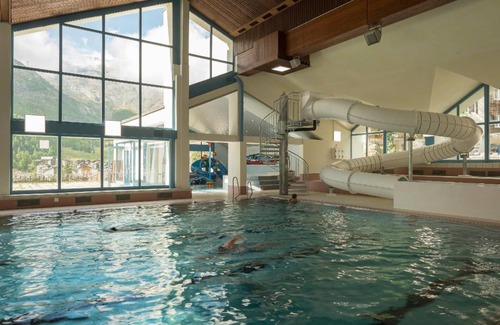 Saas-Fee Auberge | 21 m² Auberge de jeunesse ∙ 127 personnes