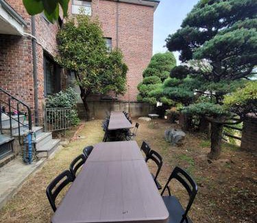 Nonhyeon-dong Appartement | 210 m² Appartement ∙ 6 chambres ∙ 21 personnes