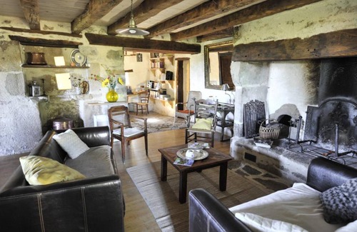 Le Bourg Maison | 210 m² Gîte ∙ 6 chambres ∙ 12 personnes