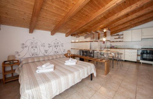 Carro Appartement | 211B - Appartamento Acacia, Terrazza Giardino e Piscina
