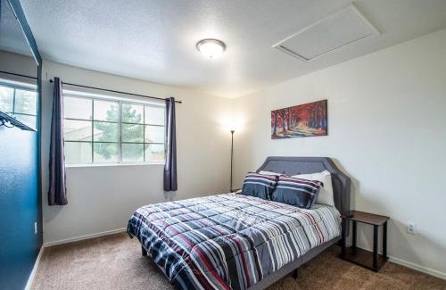 Coolidge Appartement | 213- 2BR Apartment in Coolidge, AZ w heated pool, gym