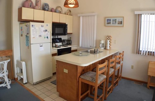 Townsend's Inlet Copropriété | 217 77th Street East