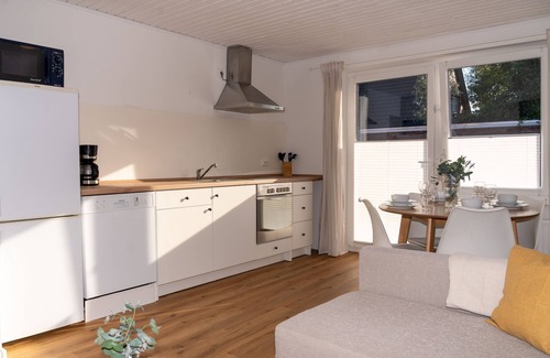 Schortens Appartement | 217 Schortens - House No.17 with terrace for the whole family
