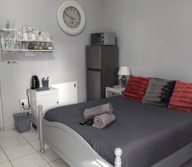 Tzaneen Maison | 21on2nd Avenue