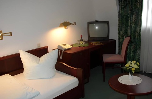Koenigs Wusterhausen Lit Et Petit-Déjeuner | 22 m² Chambre d'hôtes ∙ 4 personnes