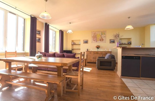 Anzat-le-Luguet Maison | 220 m² Gîte ∙ 4 chambres ∙ 8 personnes